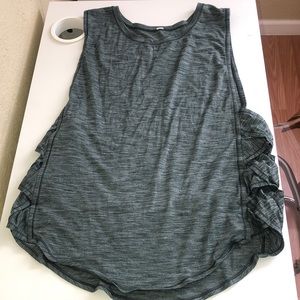 Lululemon Side Trellis Tank Size 12 - LIKE NEW